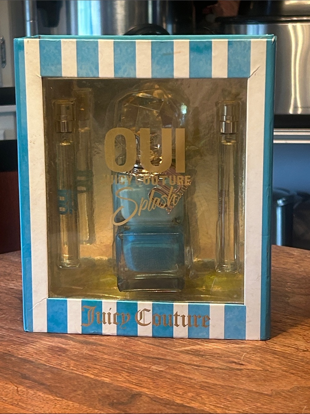 Juicy Couture Oui Splash Set in Blue and Gold